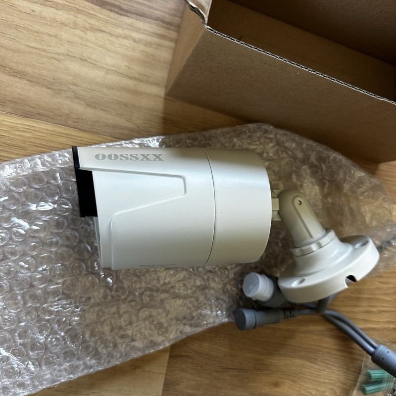 OOSSXX HD Day/Night Vision Security Camera – 5.0MP PoE gallery
