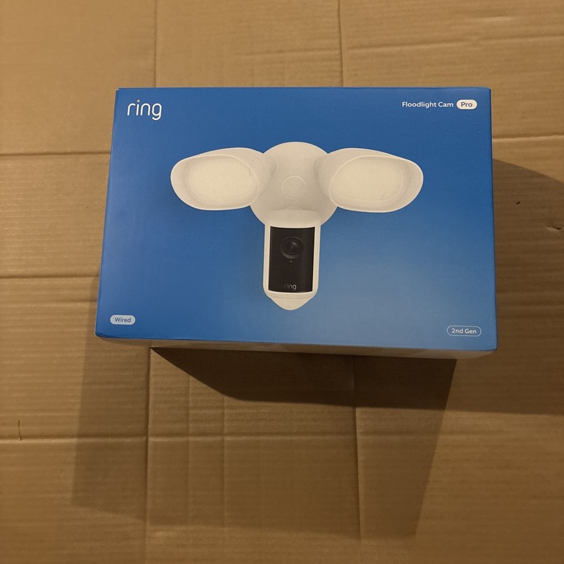 Ring Floodlight Cam Pro Wired 2nd Gen Retinal 4K – White – Brand New