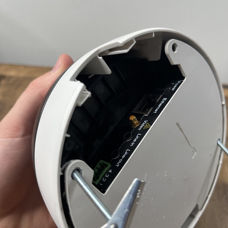 Bosch NDI-4512-AL FLEXIDOME IP 4000i IR 2MP HDR IR Dome IP Camera AS IS NO CORDS gallery