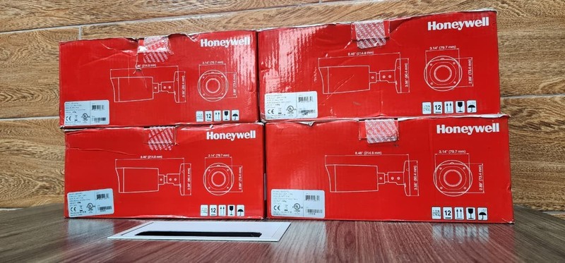 Honeywell Performance Series IP 1080p/4 MP WDR IR Bullet IP Camera HPW2PR2