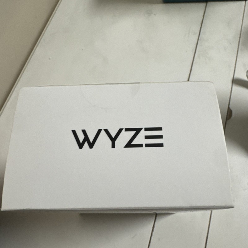 Wyze Can Pan V3 WYZECPAN3 Indoor & Outdoor Color Night Vision gallery