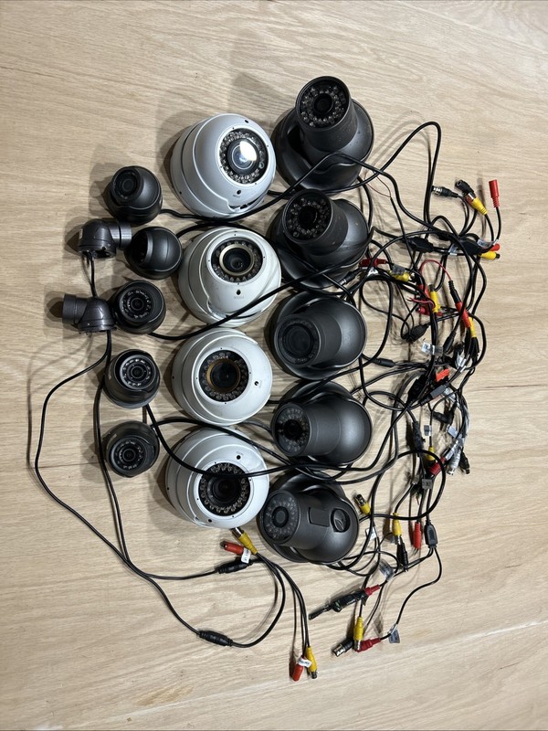 Speco Technologies Day/Night Security Camera Lot of 16 Mix Working And Parts