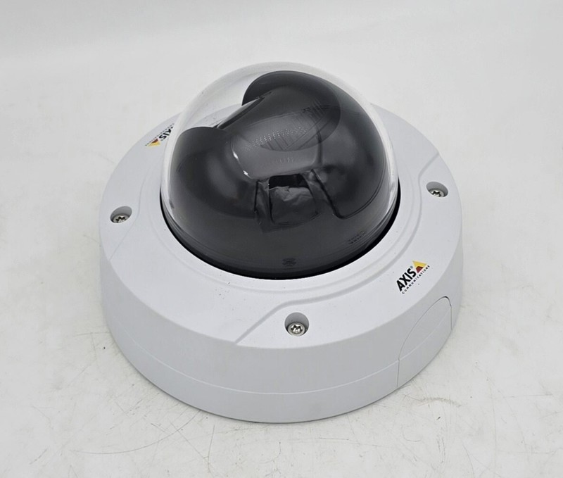 *LOT OF 3* Axis Communications P3214-V PoE Network Dome Cameras 0612-001-03 gallery