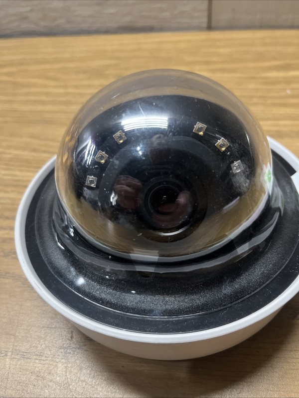 Cisco Meraki MV22X Indoor IP Security Camera gallery