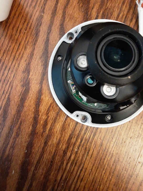 Honeywell H4W4PER2V 4MP IR Rugged Mini Dome Camera (For Parts) gallery