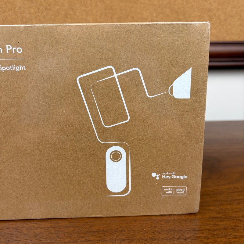 NEW Sealed Nooie Cam Pro Security Camera 2 Pack 2K Spotlight IPC500 Wireless gallery