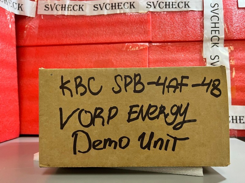 KBC VORPENERGY SPB-4AF-48 PoE Power Kit with ESUGS4-G1-B for IP Cameras gallery