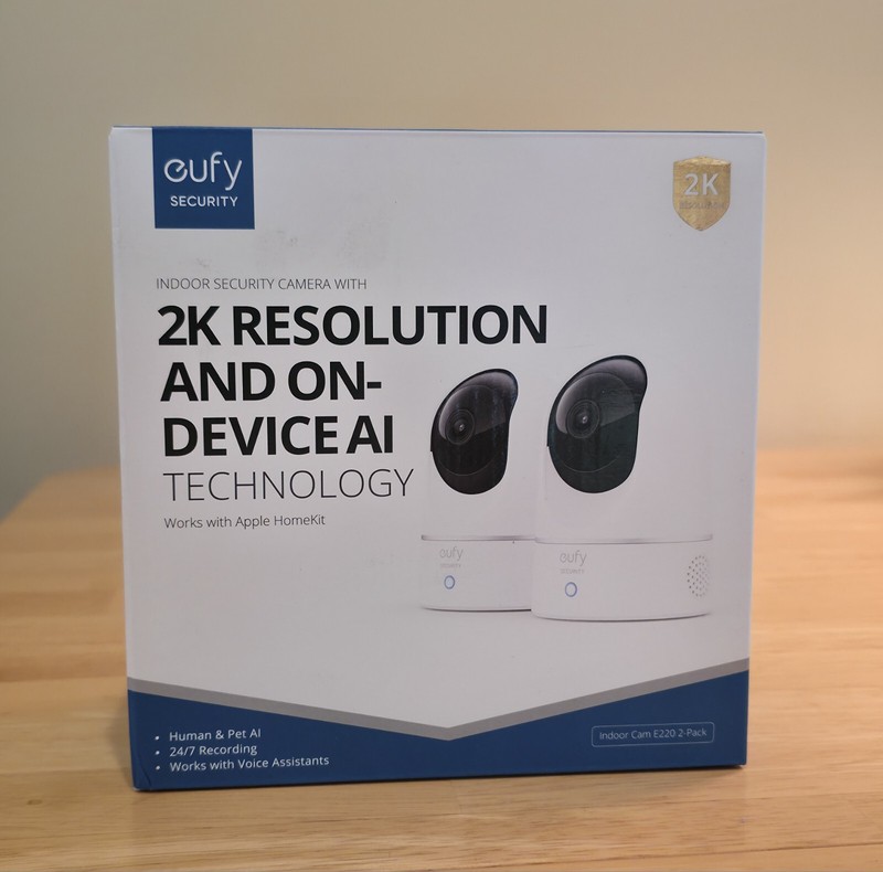 Eufy T8413121 Wireless Indoor Pan and Tilt 2K Security Surveillance Camera