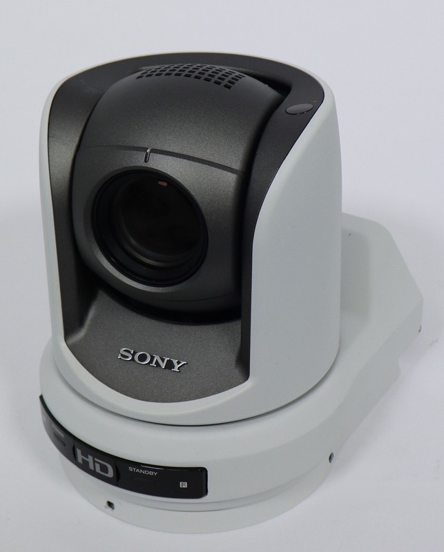 Sony BRC-Z330 HD Color PTZ Video Camera with BRBK-HSD2