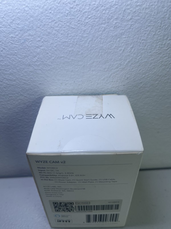 Wyze Cam WYZEC2 Wireless Indoor Smart Home Security Camera 1080p With 32gig SD gallery
