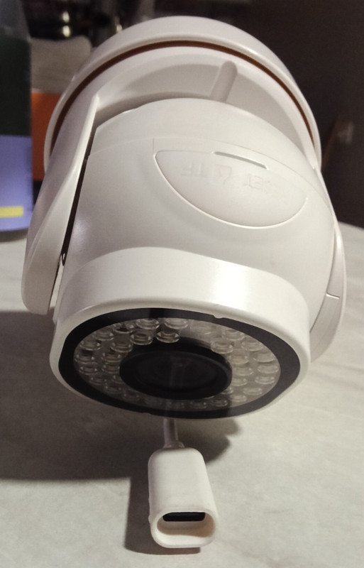 Wifi Security Camera JS-K261 Built In Mic And Speaker Used Great Condition gallery