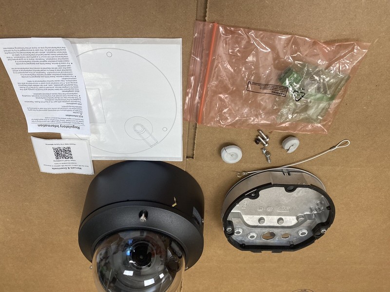 Luma Surveillance 510 Series Dome Camera LUM-510-DOM-IP-BL (Black)