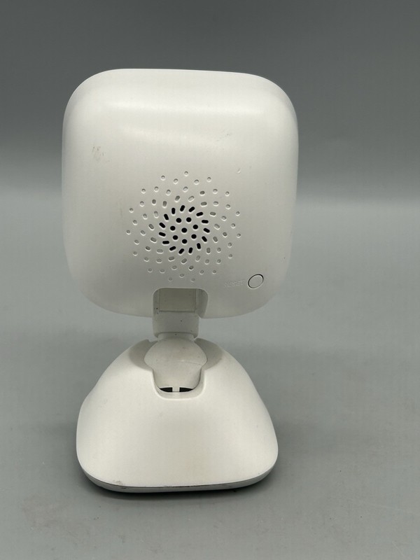 Xfinity Xcam3 Indoor Security Camera - Untested gallery