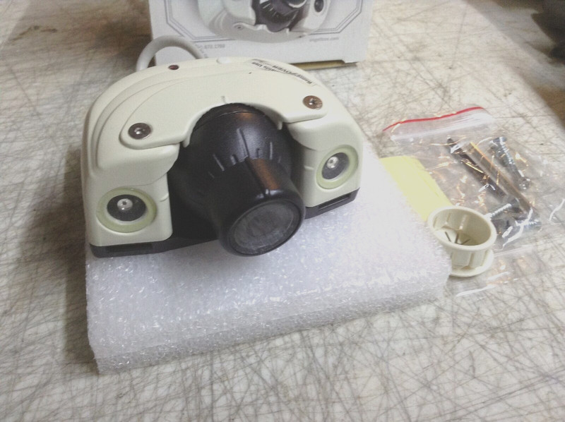 ANGELTRAX VULCAN 1080P HD BUS CAMERA HD2500V DAY/NIGHT COLOR 110° FOV 30FPS MIC gallery