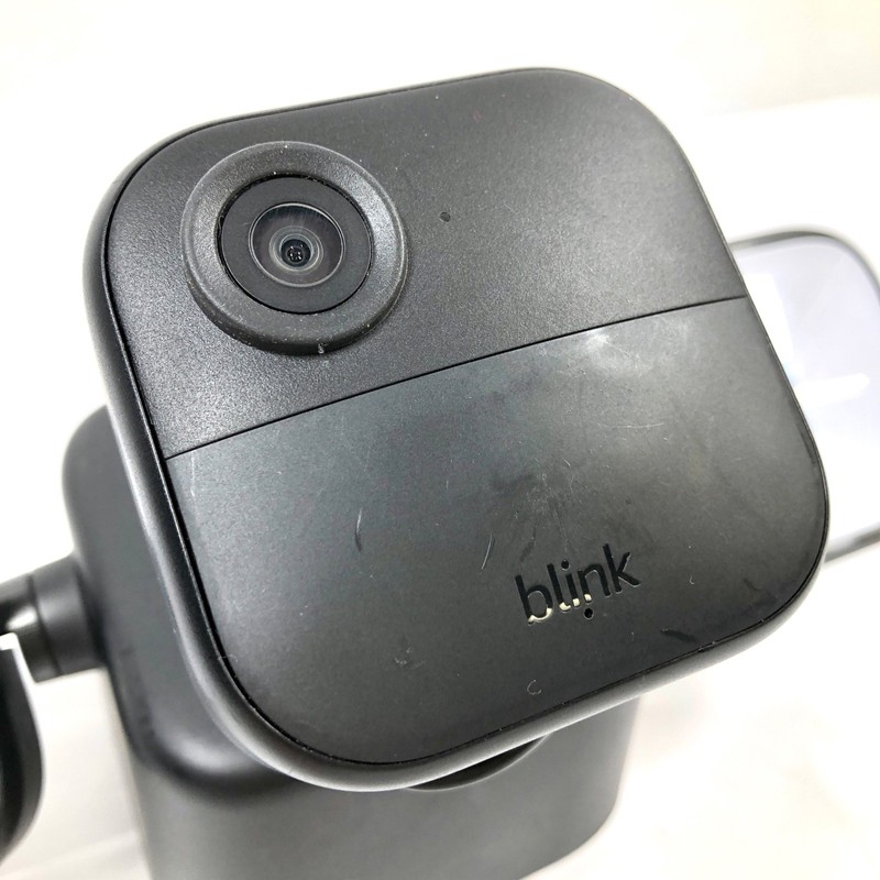 Blink Outdoor 4 Floodlight Wireless Security Camera, Black No Mount gallery
