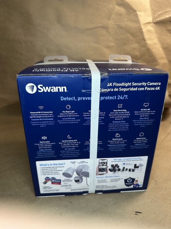 Swann SWIFI-4KFLOCAM-US Outdoor Floodlight 4K Security Surveillance Camera with gallery