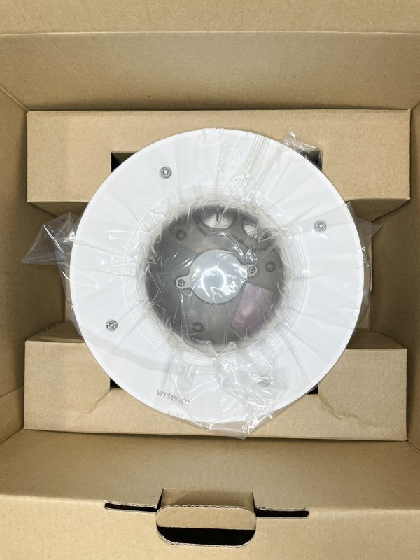 Hanwha Techwin Wisenet XND-6081FZ Network Dome Camera gallery