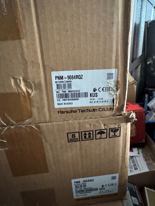 Wisenet Hanwha PNM-9084QZ1 8MP Outdoor WDR Multi-Sensor Network Dome Camera gallery