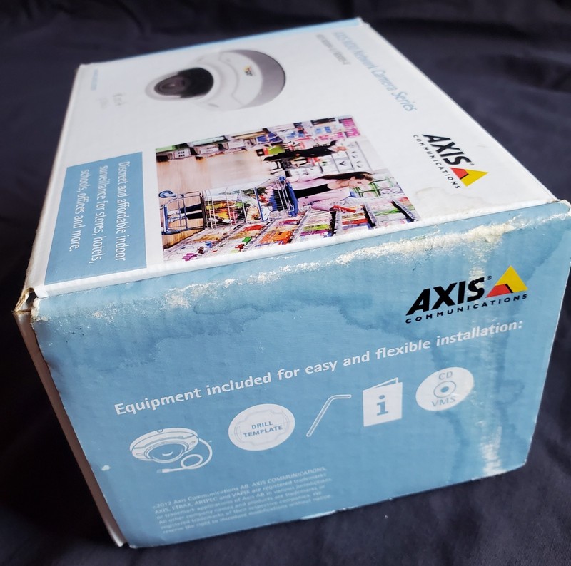 AXIS Network Security Camera M3004-V (0516-001) w Holder 5017-041 gallery