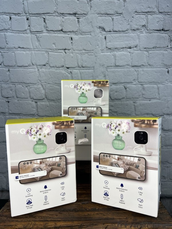 myQ Indoor Camera Gen 2 2K Wi-Fi Night Vision Motion Detection Pack of 3 gallery