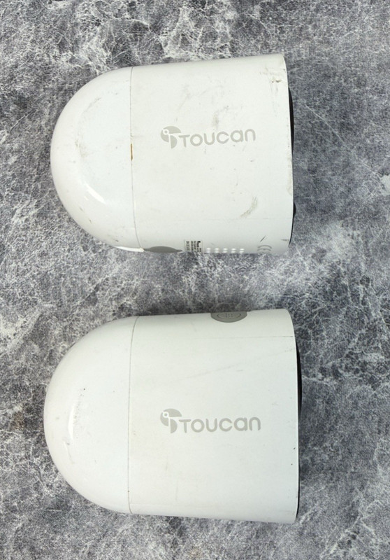LOT OF 2 Toucan Wireless 1080p Indoor / Outdoor Camera - White TWC200WU w/ Cords gallery