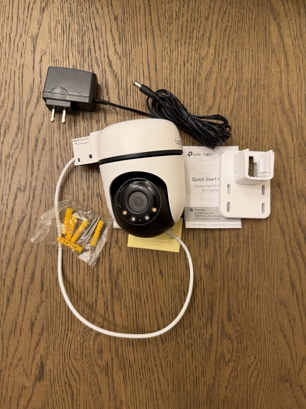 Tapo 1080P Outdoor Wired Pan/Tilt Security Wi-Fi Camera Tapo C500 gallery