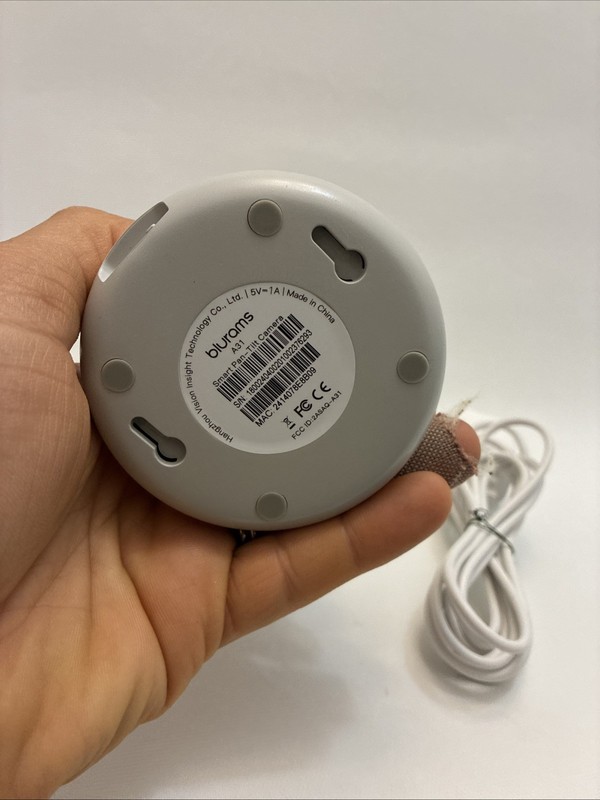 Blurams A31 White 2 Way Audio Night Vision Pan Tilt Camera 5V & Cord Tested gallery