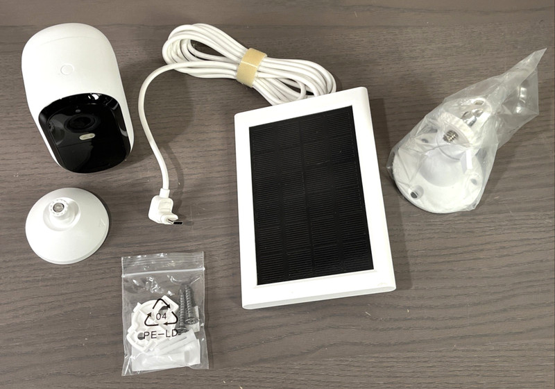 Arlo Essentials Add On 2K SecurityCamera, VMC3050, w/Solar Panel VMA6600 gallery
