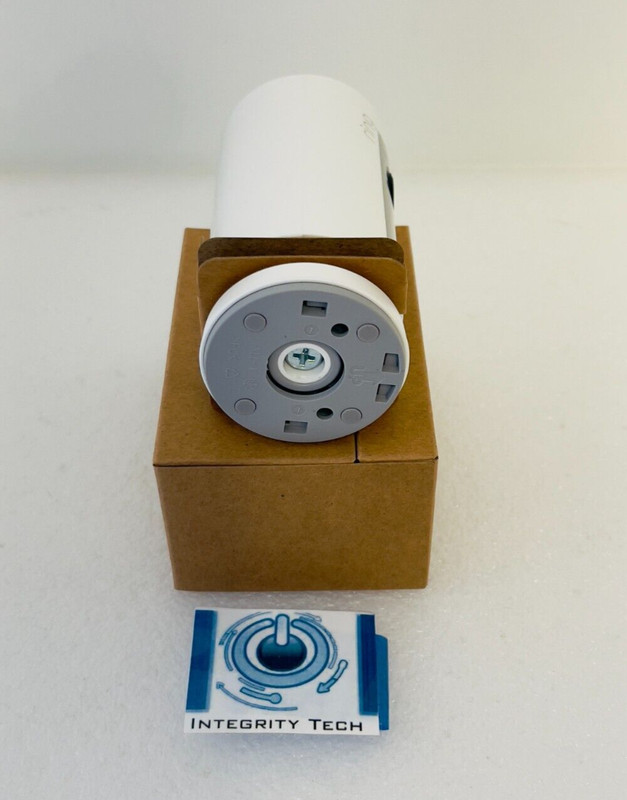 Ring Indooor Cam Plug-In Security Camera - White, NEW gallery