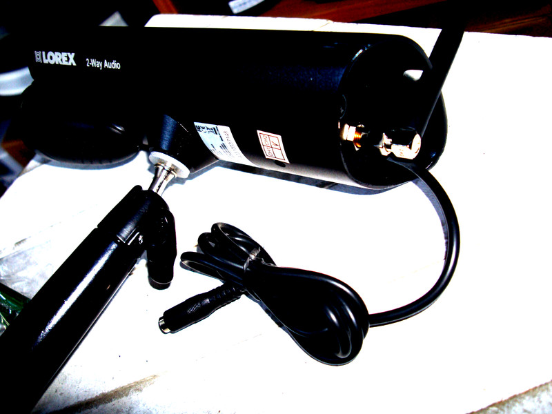 Lorex Digital Wireless Color Camera MC2700 w/ Power Supply & 2-Way Audio gallery