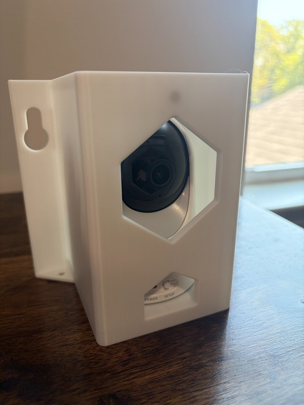 Eufy E220 window mount with rear view (mount only) gallery