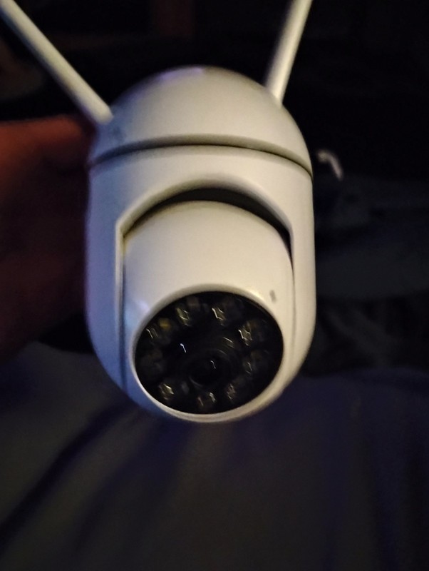 YIIOT CB101 Wireless Indoor IP Camera, Night Vision, Pan-Tilt, Wi-Fi gallery