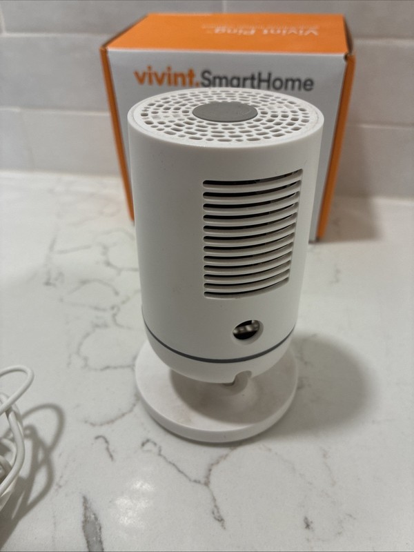 Vivint Ping Indoor 1080p Wi-Fi Security Camera V-CAM1 With Power Supply gallery