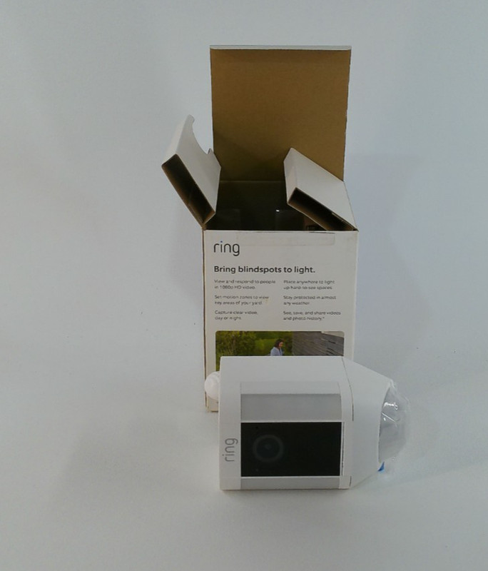 RING SPOTLIGHT CAM PLUS, BATTERY - WHITE gallery