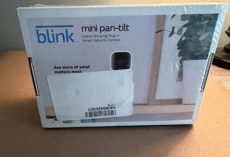 Blink Mini Pan-Tilt Rotating Indoor Plug-in Smart Security Camera, NEW/SEALED gallery