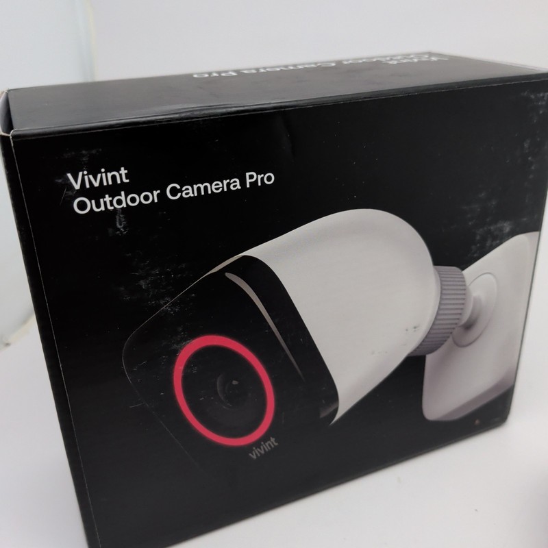 Vivint Outdoor Camera Pro VS-ODC300-WHT *UNTESTED NICE SHAPE* gallery