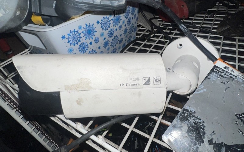 Lot of 8-10 Different Brand IP/CCTV Cameras gallery
