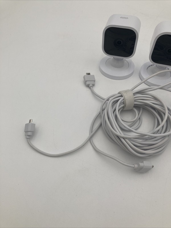 Lot of 3 Blink Security Cameras G8V1 w Power Adapter Cords White Tested Working gallery