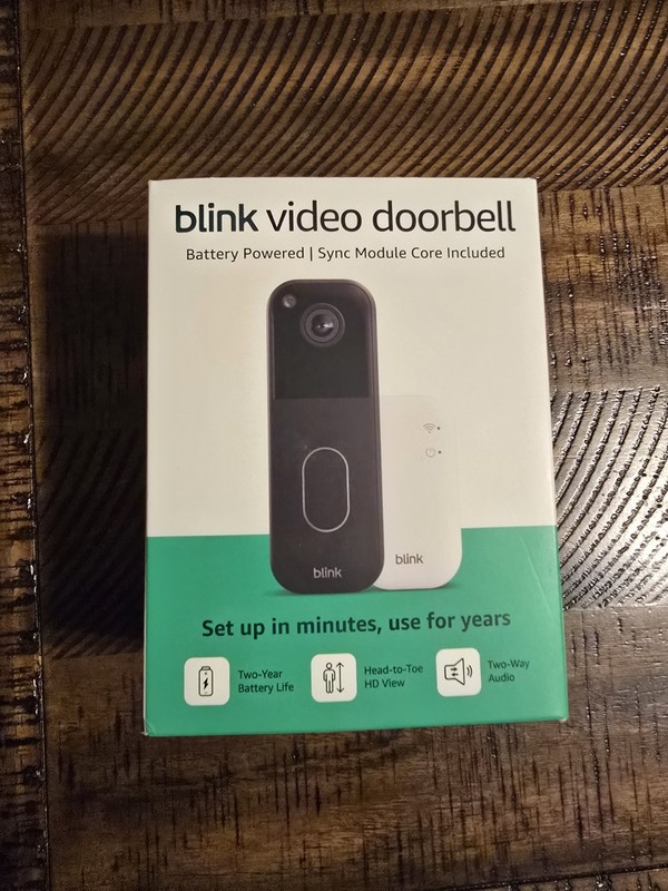 Blink Video Doorbel with Sync Module Core, Battery, Head-to-Toe HD View – Black