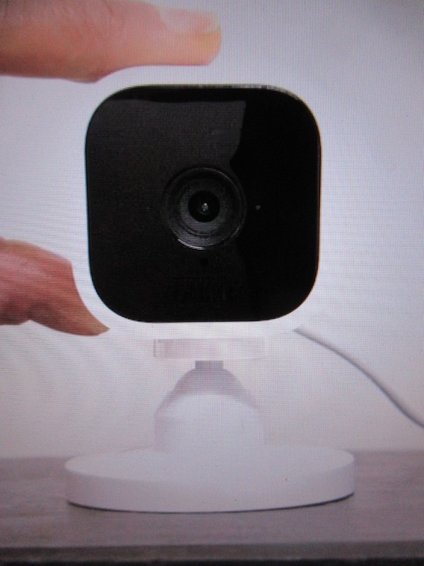 Blink Mini Indoor Wired 1080p Wi-Fi Security Camera in White gallery