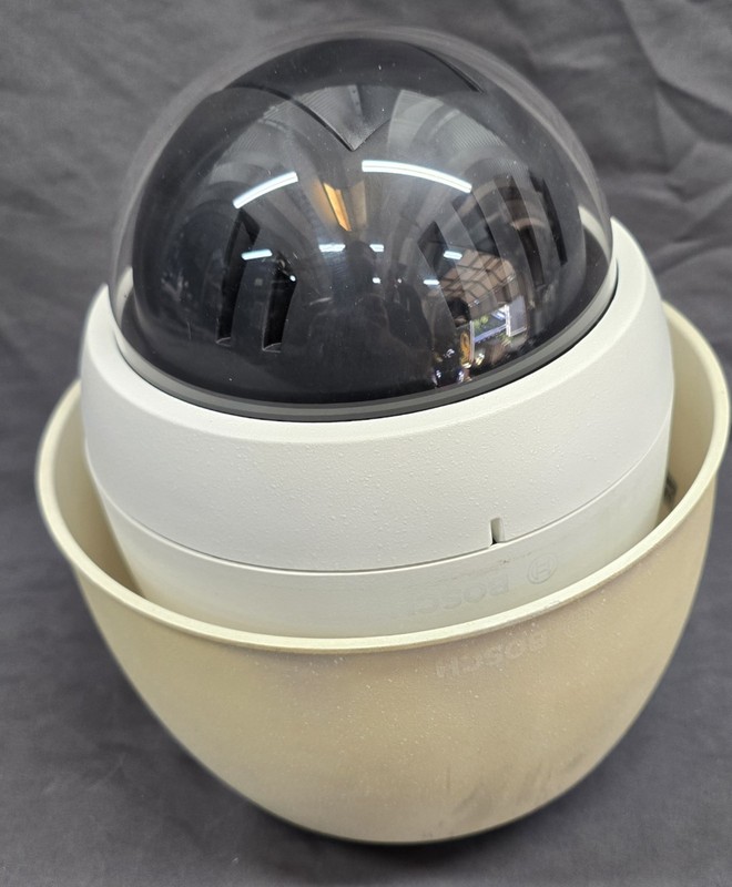 BOSCH VG5-7130-EPC4 Autodome IP Starlight 7000 HD 1080P Camera gallery