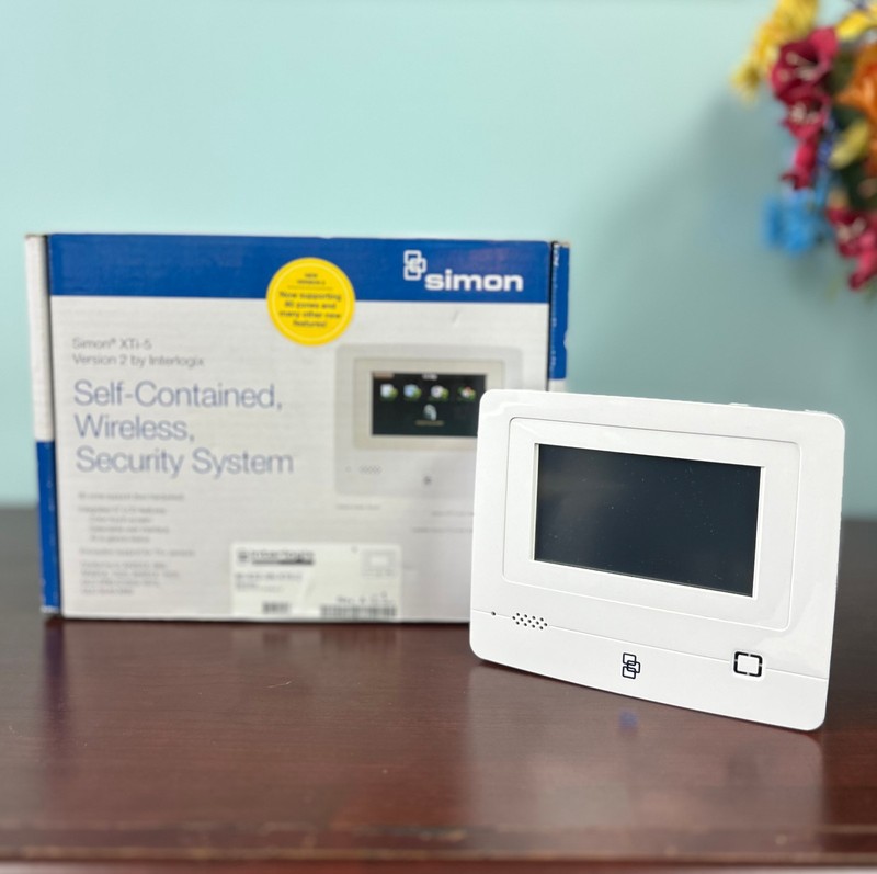 Interlogix Simon XTi-5, Self-Contained, Security System + Motion sensor