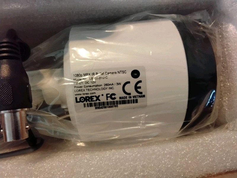 Lorex Indoor/Outdoor LBV2531U 1080p Bullet Security Camera New In Box gallery