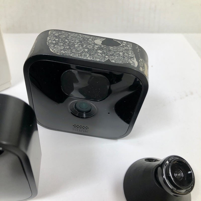 Blink Outdoor (3rd Generation) Security Camera - 3 Camera Kit gallery