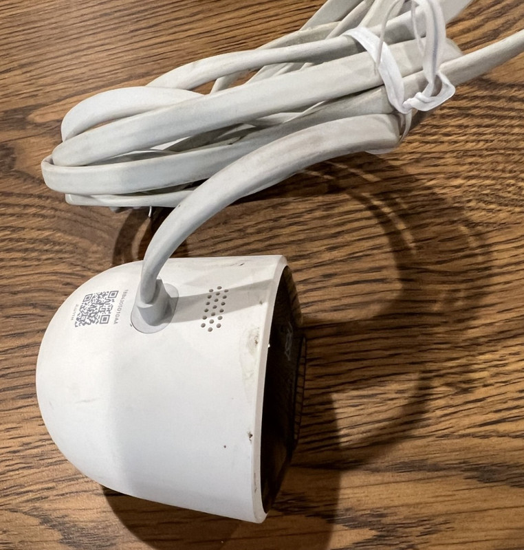 Google Nest Cam Outdoor Security Camera 1st Gen NC2100ES for" Parts or Repair" gallery