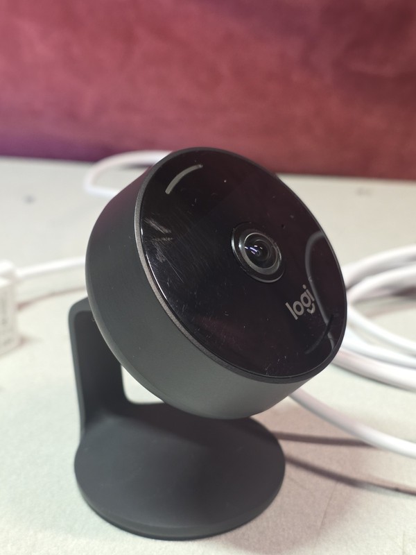 Logitech Circle View Weatherproof Wired Home Security Camera VR0018 gallery