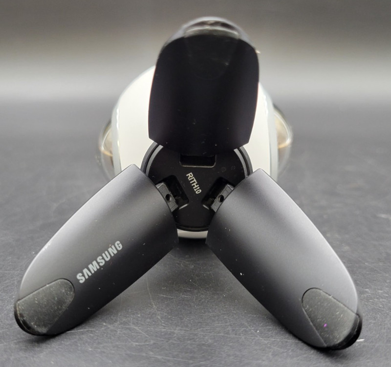 *AS-IS* SAMSUNG GEAR 360 VR CAMERA SM-C200 *UNTESTED* gallery