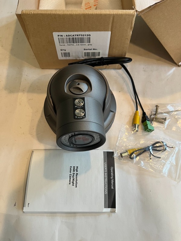 2x ADCATRT5212G Super High Resolution Color Camera, 700TVL ( 1x $75) ( 2x $140)