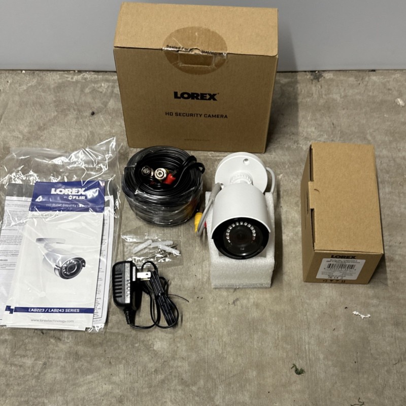 Lorex LAB243S-C 4MP A-MPX Wired IR Night Vision Bullet Camera White gallery
