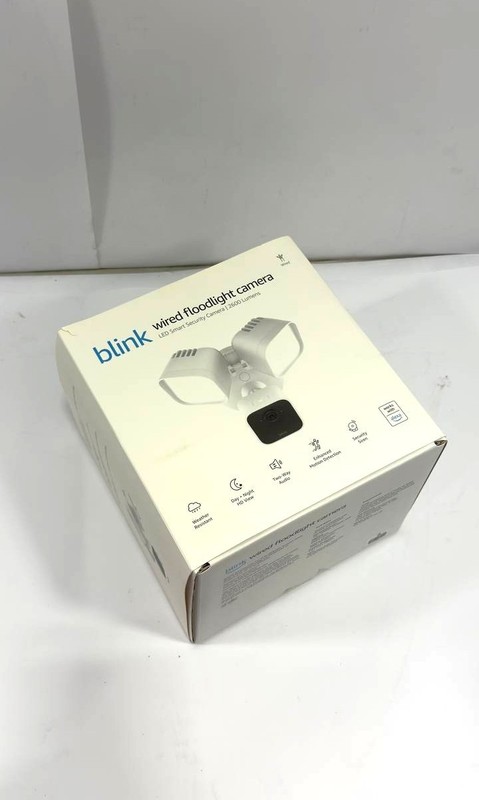 Blink Wired Floodlight Camera Mini 2 Camera Weather Resistant 13' (AS IS) Power gallery